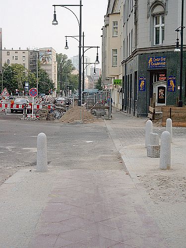 Fortführung des Bürgersteigradweges über die Lottumstraße stadteinwärts?